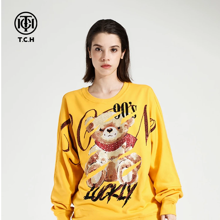 TCH潮牌涂擦小熊字母烫钻黄色重工男士卫衣男女同款T21111C3002