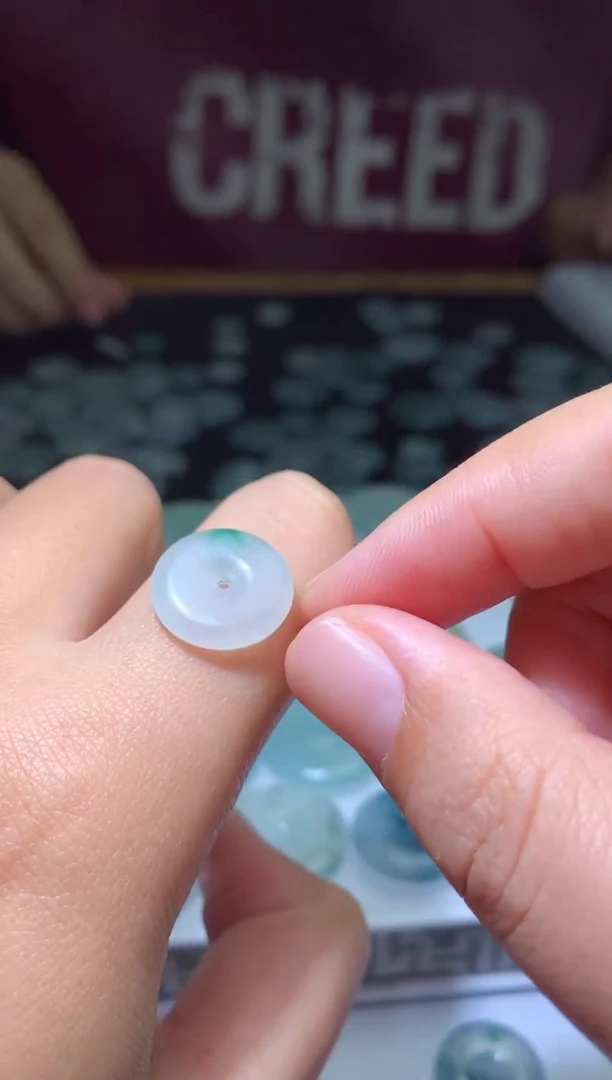 【闪购商品】定制翡翠未镶嵌毛货