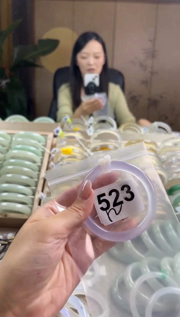 手镯玛瑙/玉髓未镶嵌523