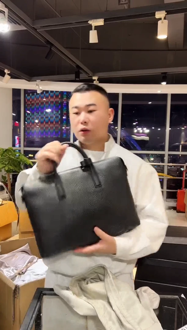 头层牛皮品牌男包清货中（不要卡单，理性消费）766