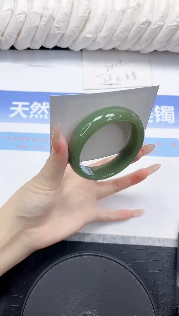 未镶嵌手镯石英质玉98-54