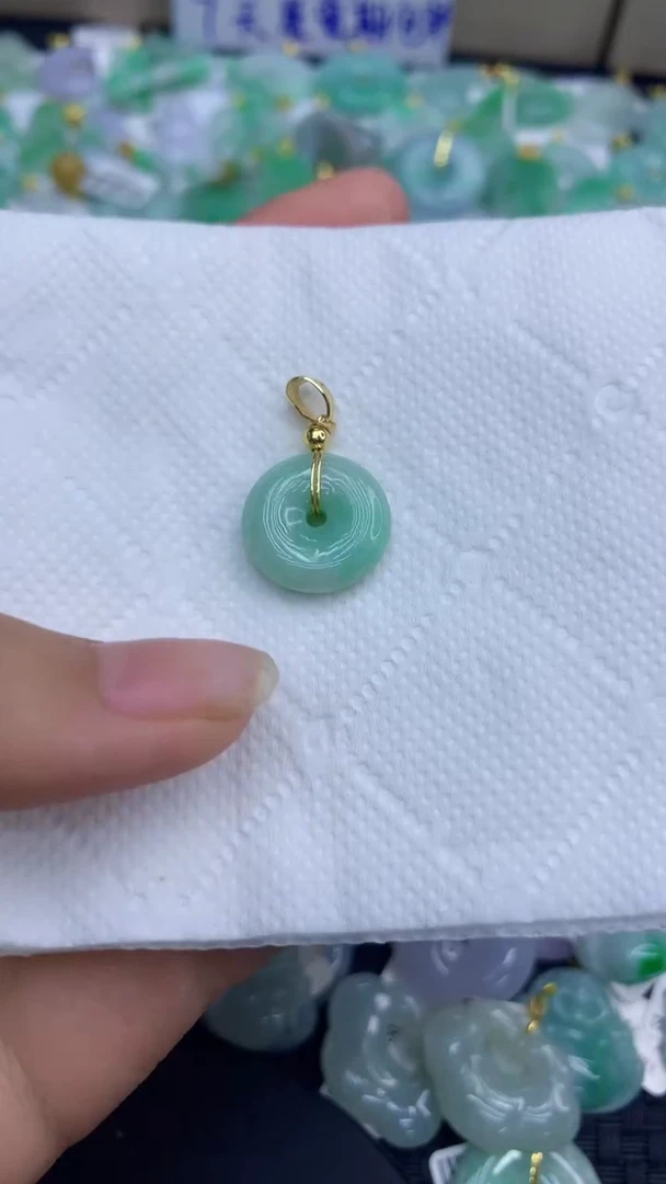 颈饰未镶嵌翡翠天然缅甸A货翡翠