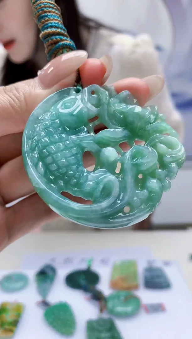 定制翡翠未镶嵌4852MM-毛货挂件49