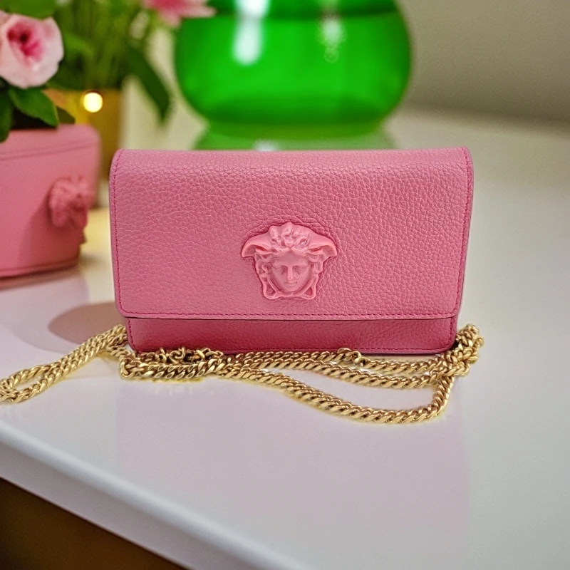 95新 VERSACE/范思哲 美杜莎粉色链条包1741 0996