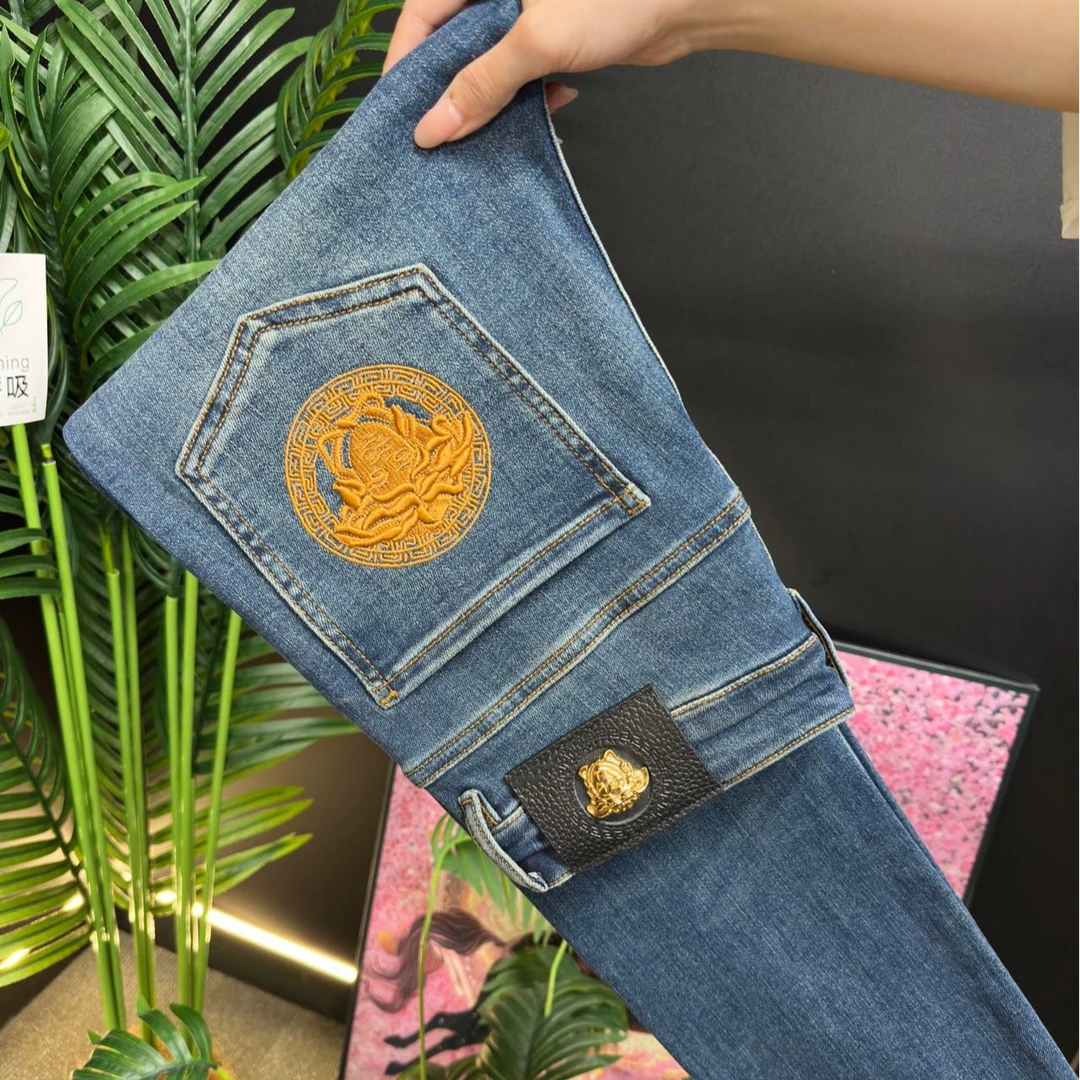 【XC奢品】秋冬新款高定刺绣美人头男士牛仔裤休闲百搭修身小直筒