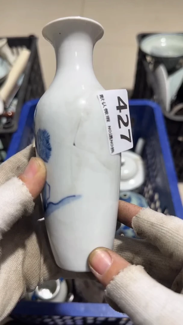 瓷片用****8亿容工艺品427