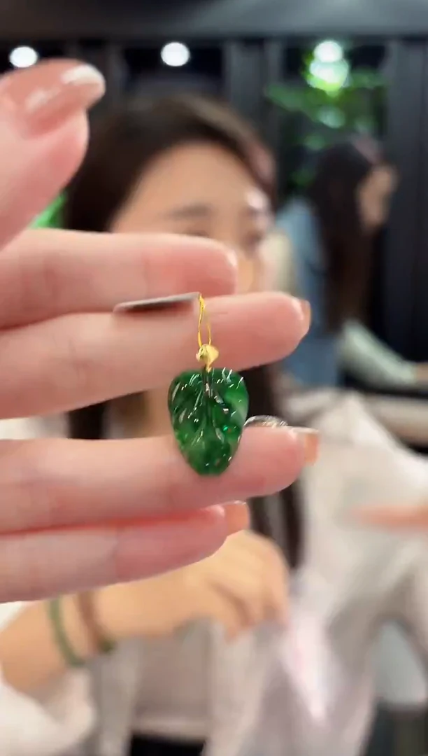 吊坠(不含链)18K金镶嵌翡翠 缅甸A货/支持复检/一件