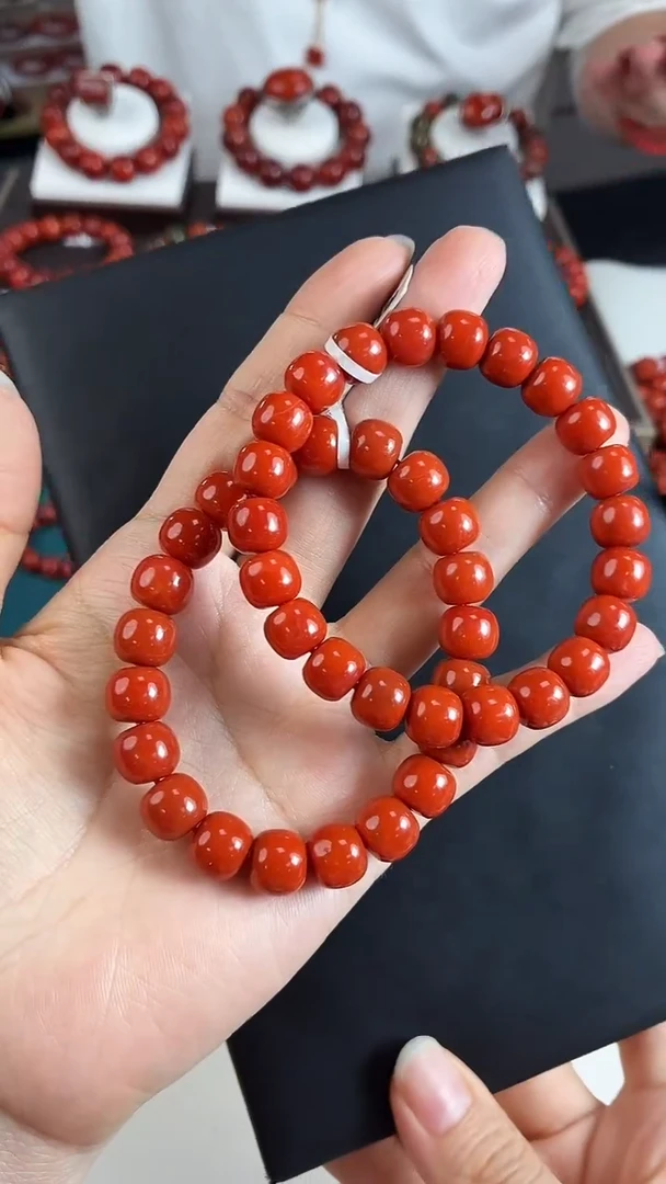 未镶嵌保山老型手串10mm南红玛瑙（多样式发其一）