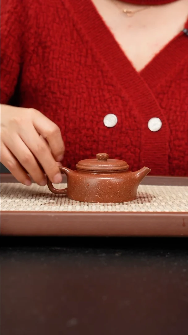 【闪购商品】紫砂茶壶朱段德钟刻绘140