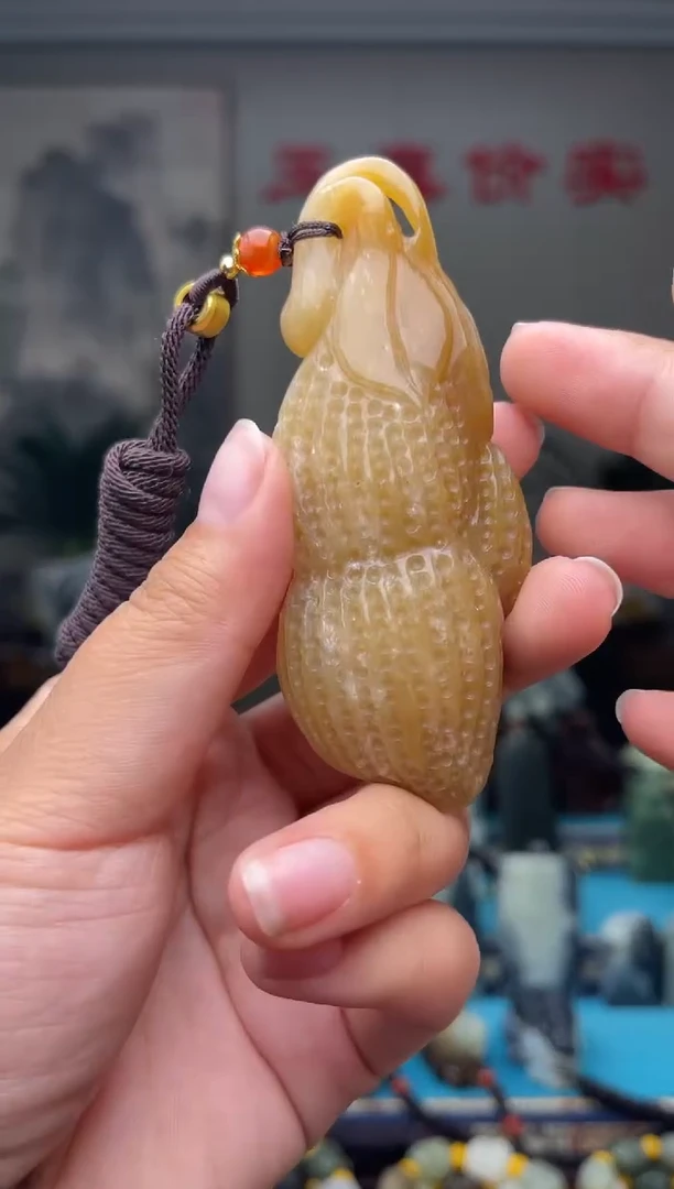 未镶嵌和田玉挂件1