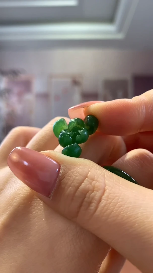 【闪购商品】和田玉挂件未镶嵌碧玉花花