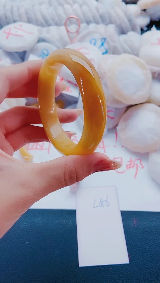 未镶嵌手镯石英质玉L186-58-59