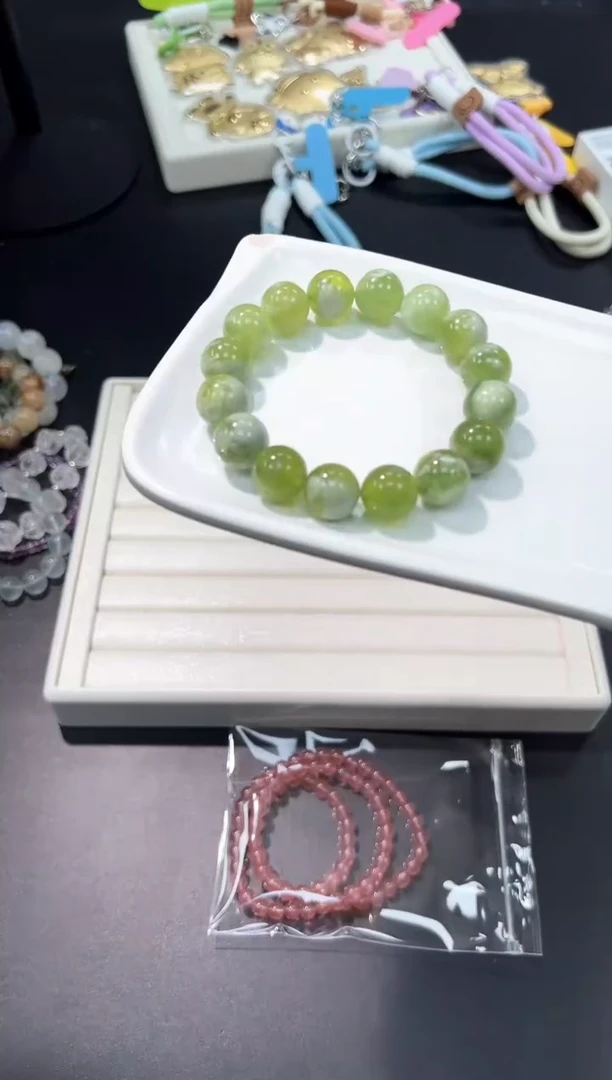 手串未镶嵌水晶79t多样性发其一【1个】默认微瑕