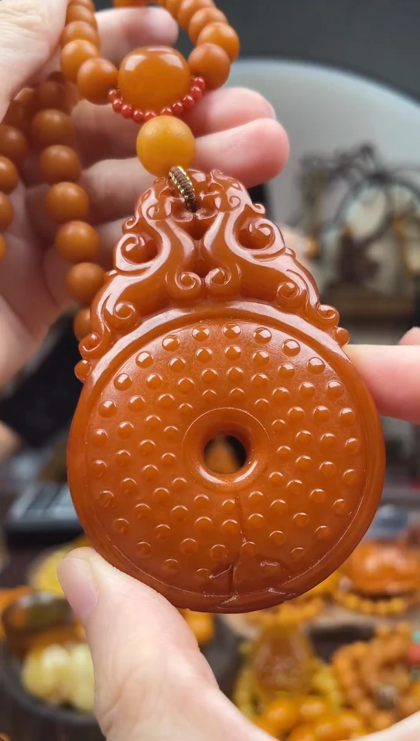 未镶嵌琥珀珠宝奇石（微瑕）首饰 假1赔4 （多样性发货1件