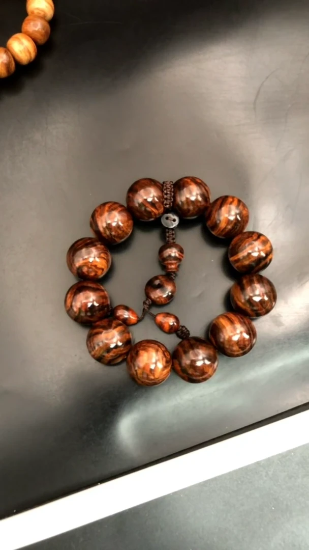 手串/手链黄花梨/降香黄檀海黄野生中性料2,0福利串