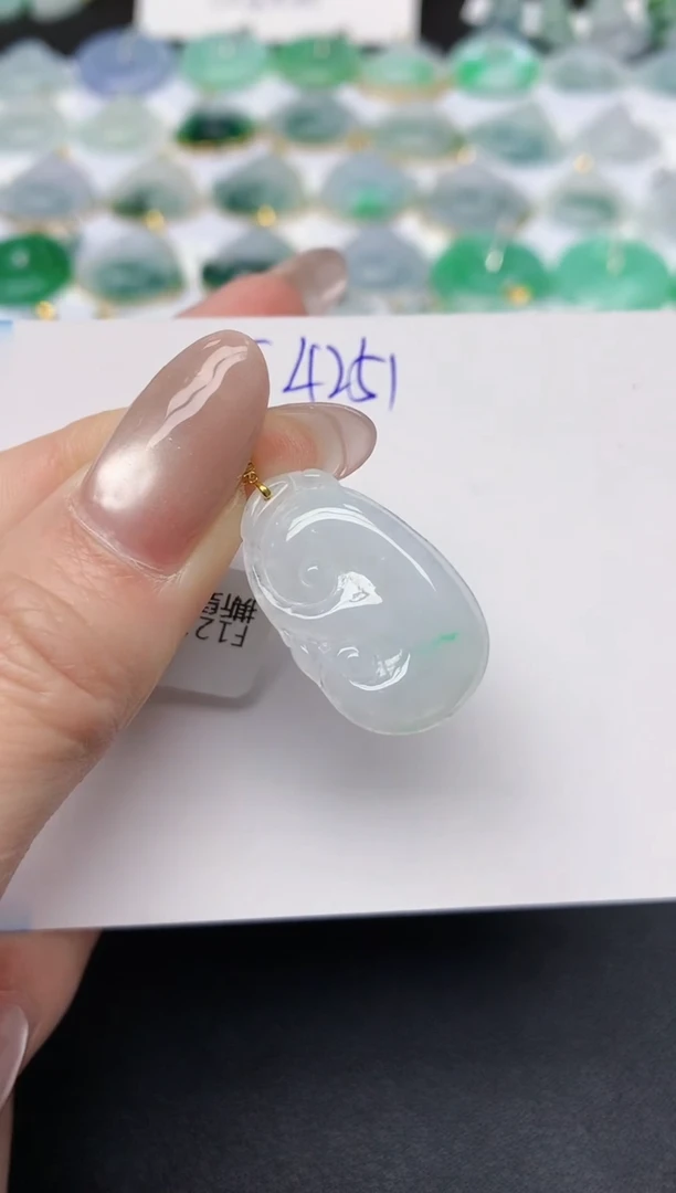 颈饰未镶嵌翡翠天然缅甸A货翡翠百元以上9元证书费自理