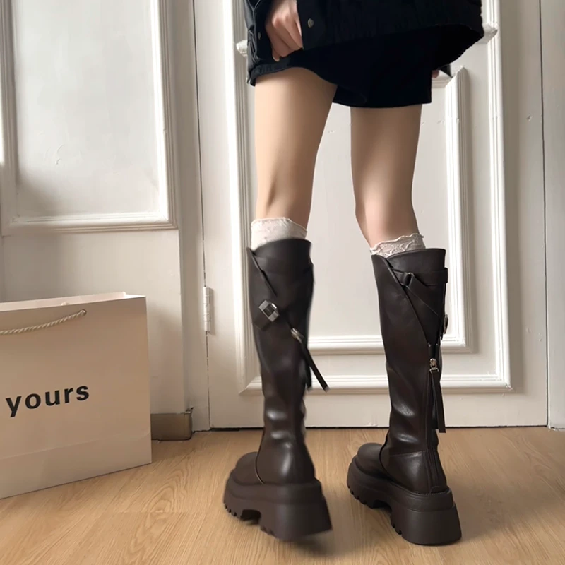 靴子女马丁靴长筒靴秋冬2025年新款V口高跟厚底显瘦骑士瘦瘦靴潮