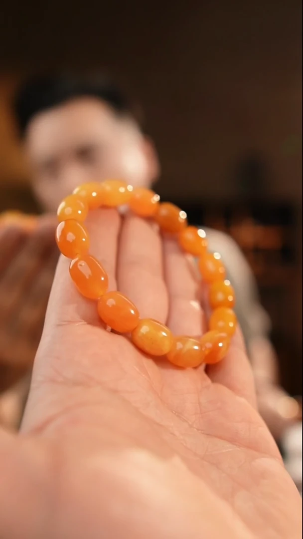 琥珀颈饰未镶嵌10+蜜蜡枣珠手串