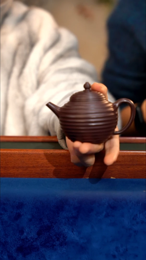 宜兴紫砂 紫砂茶壶   XYT