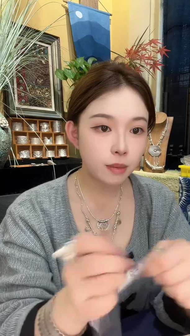 无925银伊*衣耳饰