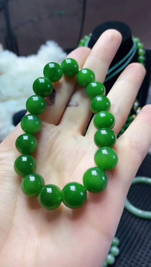 颈饰未镶嵌和田玉和田玉碧玉阳绿手串12mm