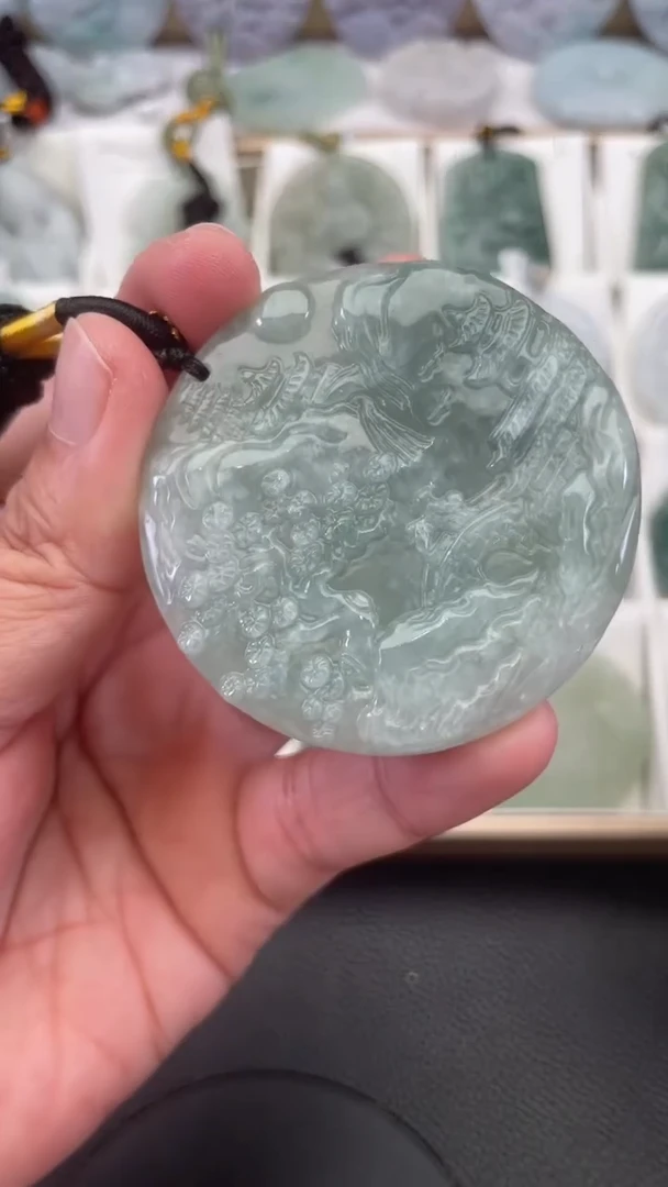 颈饰未镶嵌翡翠天然缅甸翡翠A货52