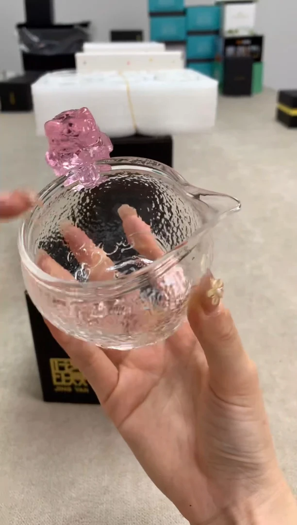 晶焱小猫戏鱼手工锤纹高硼硅公杯