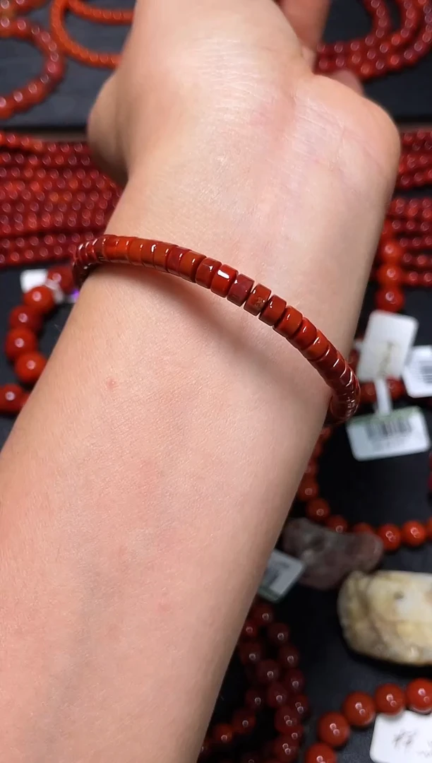 手串合金南红玛瑙A06鸡血包浆精工直切