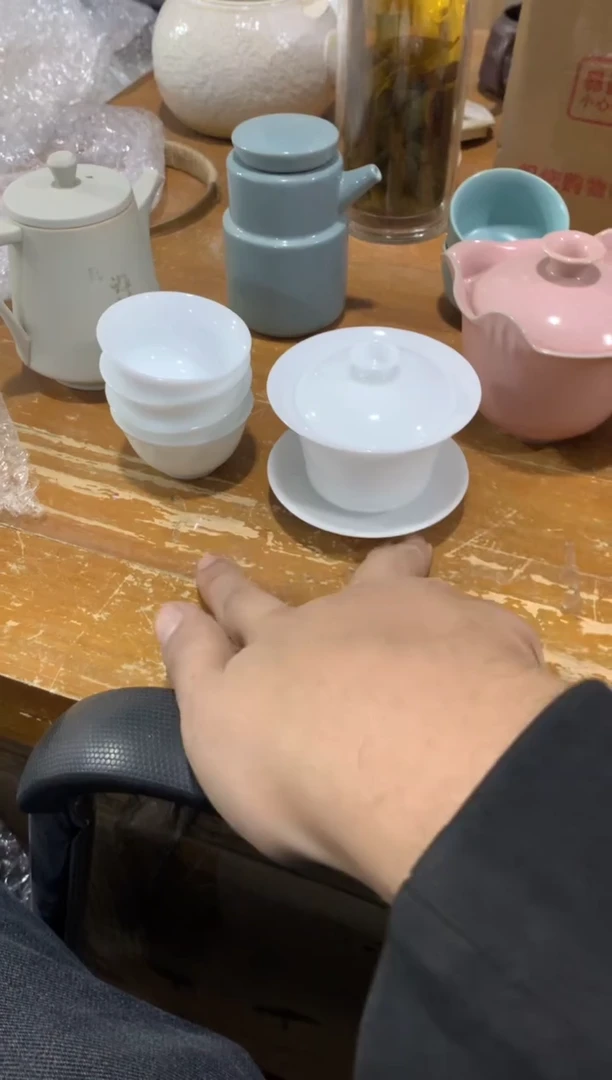 陶与陶瓷货茶具（轻轻微瑕，只有一单）