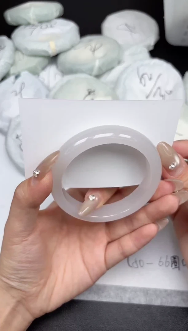 未镶嵌手镯石英质玉282-56