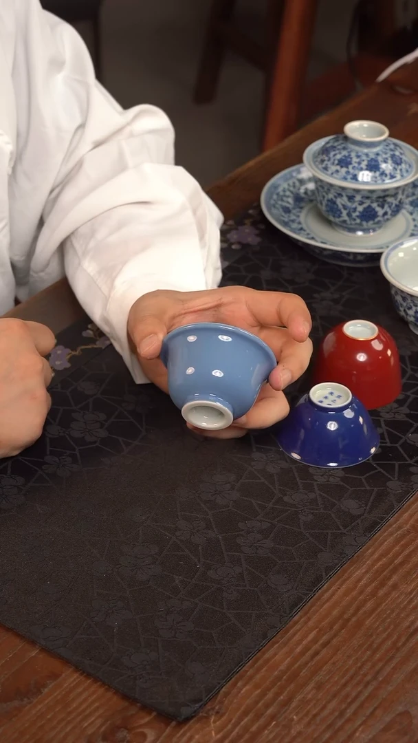 宣之堂天蓝釉小压手