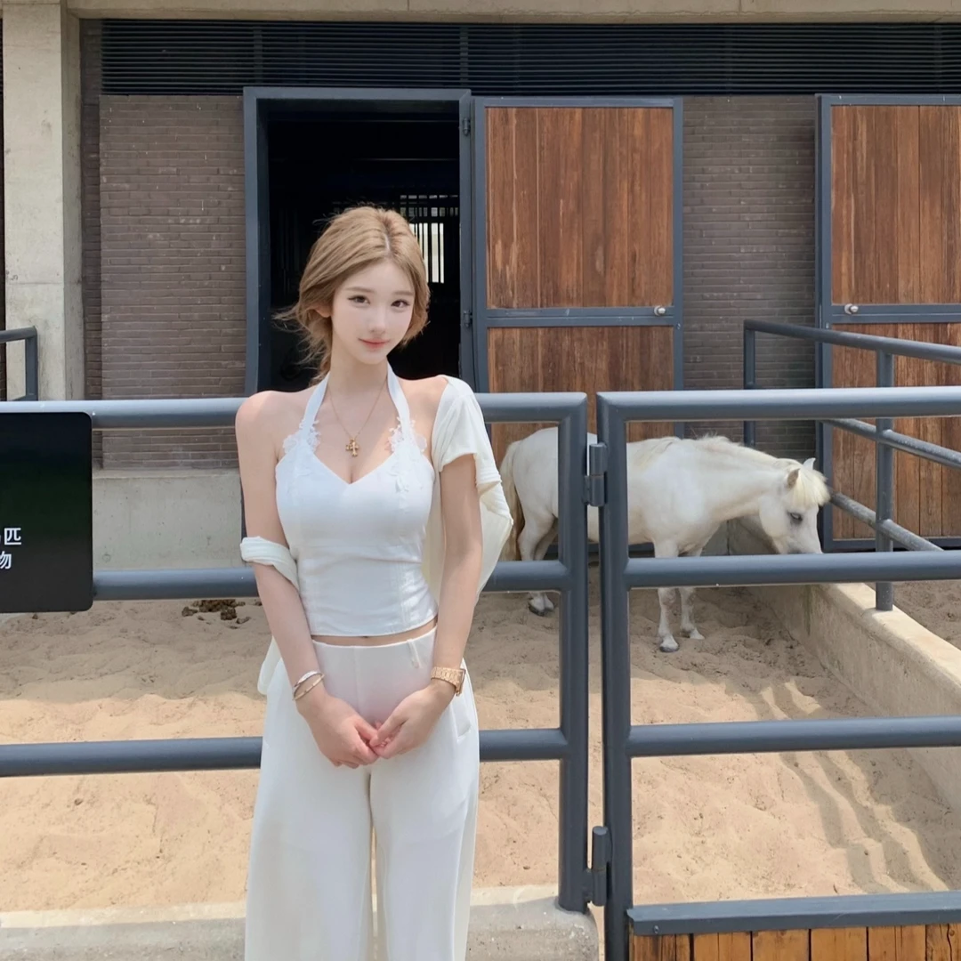 纯欲性感蕾丝拼接挂脖吊带背心女夏季新款显瘦上衣配休闲裤套装