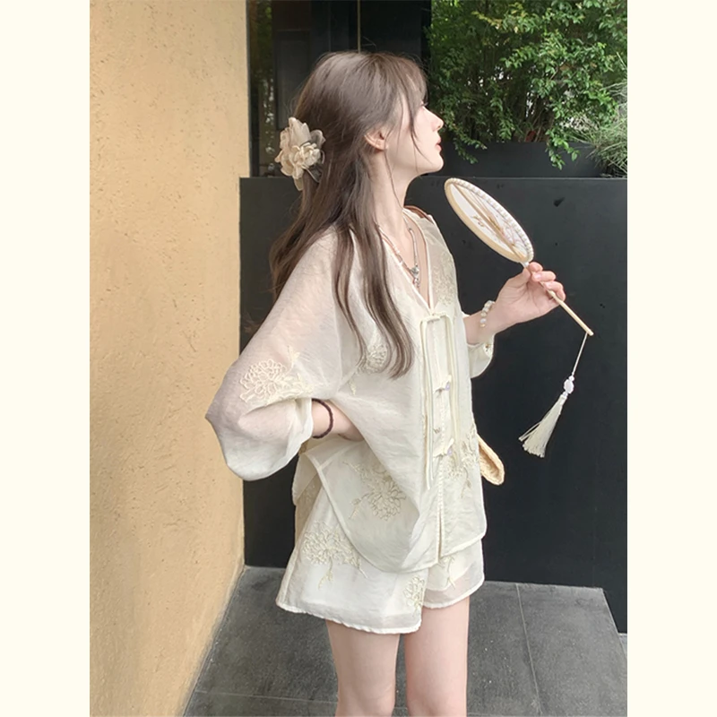 小众设计新中式女装2025夏装气质国风白色提花衬衫短裤两件套装