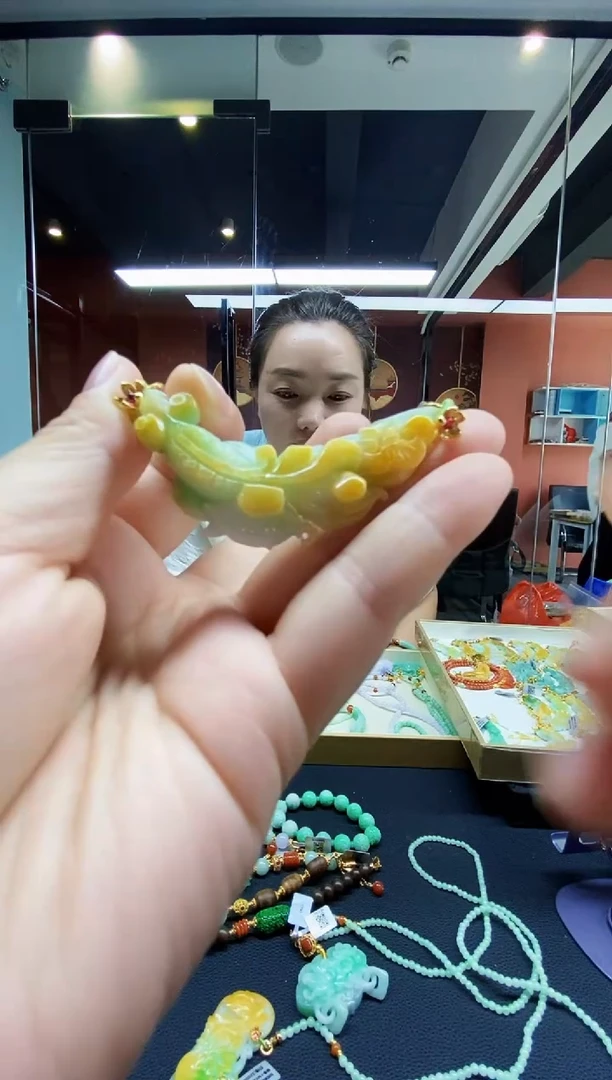 颈饰未镶嵌翡翠翡翠吊坠