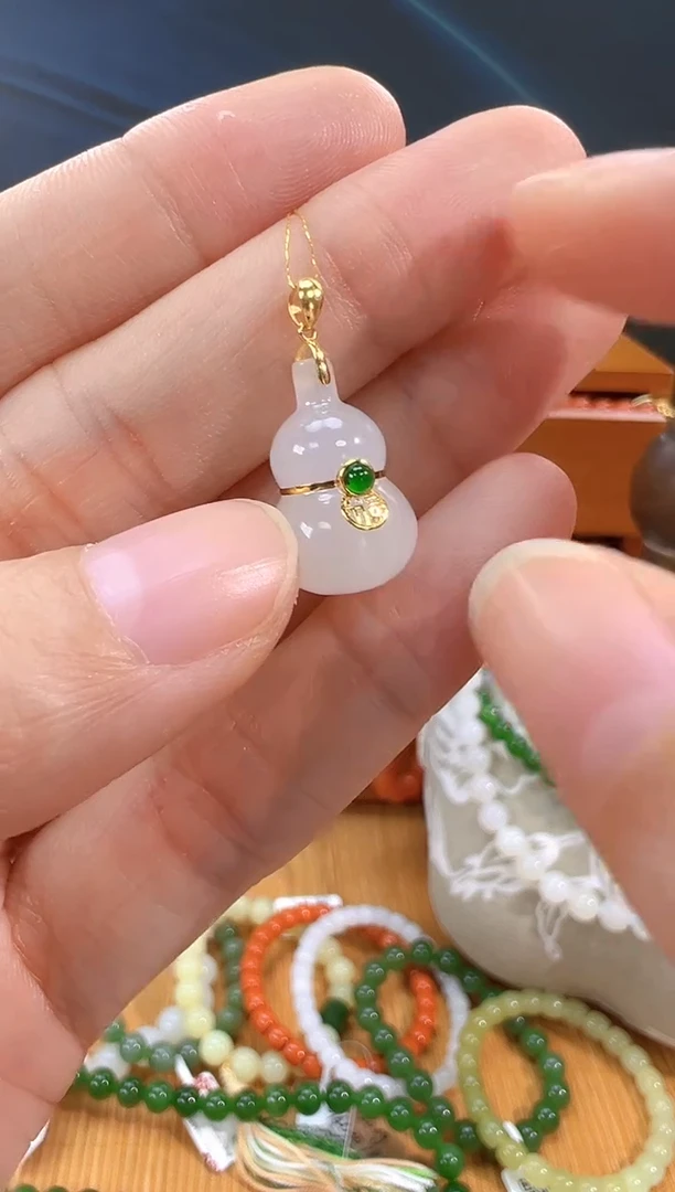 颈饰未镶嵌和田玉多样性拍一发一 cg