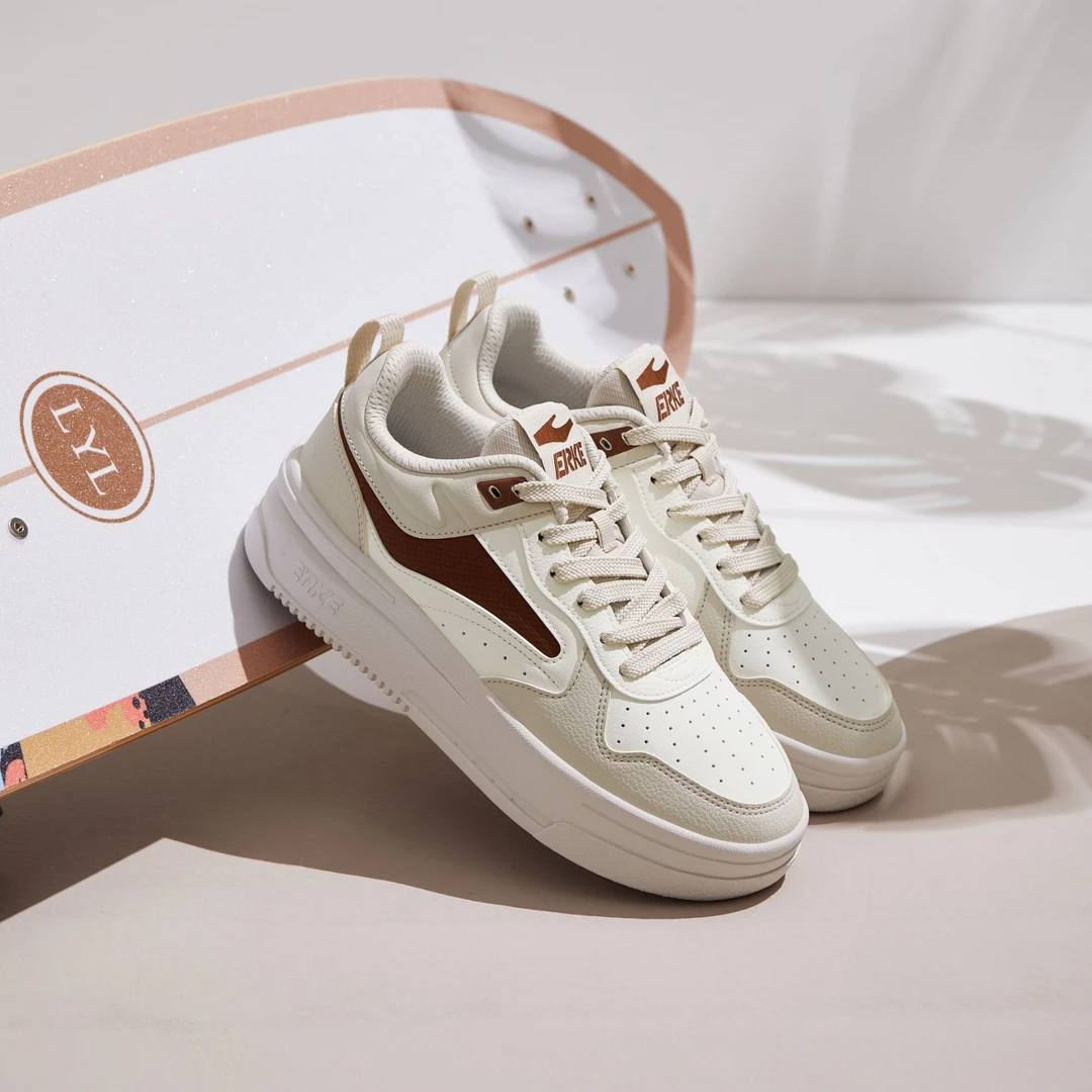 玩酷2.0丨鸿星尔克春夏透气空军一号板鞋跑步美学小白鞋女款鞋子