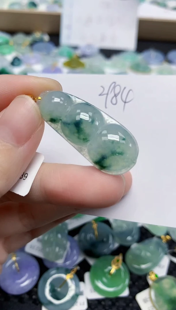 颈饰18K金镶嵌翡翠天然缅甸翡翠A货翡翠百元以上9元证书费自理