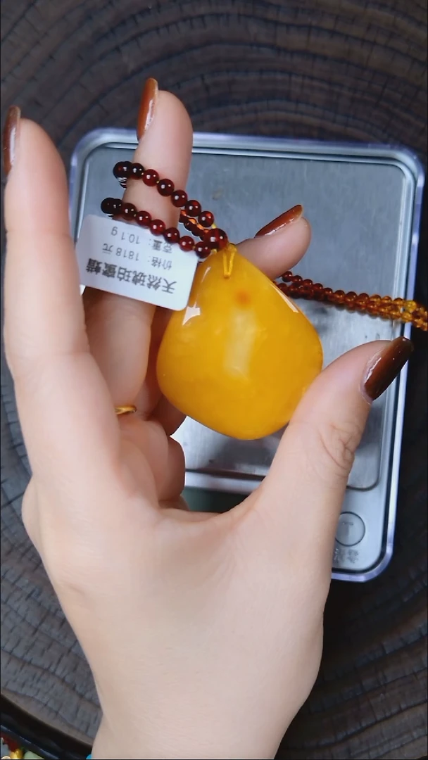 蜜蜡颈饰未镶嵌水滴