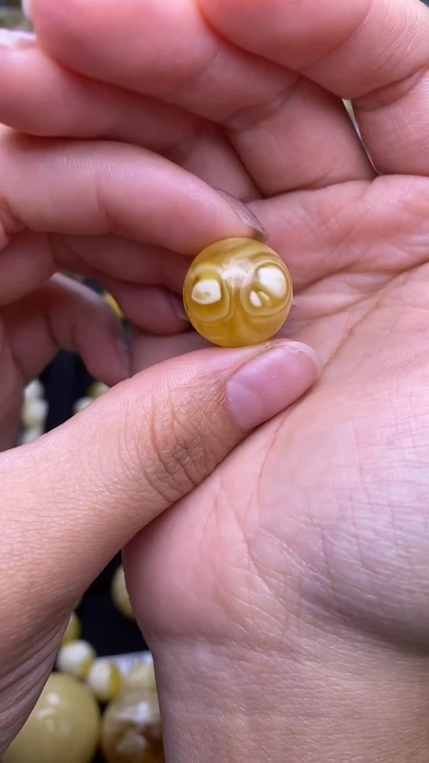 裸石琥珀未镶嵌葵.32