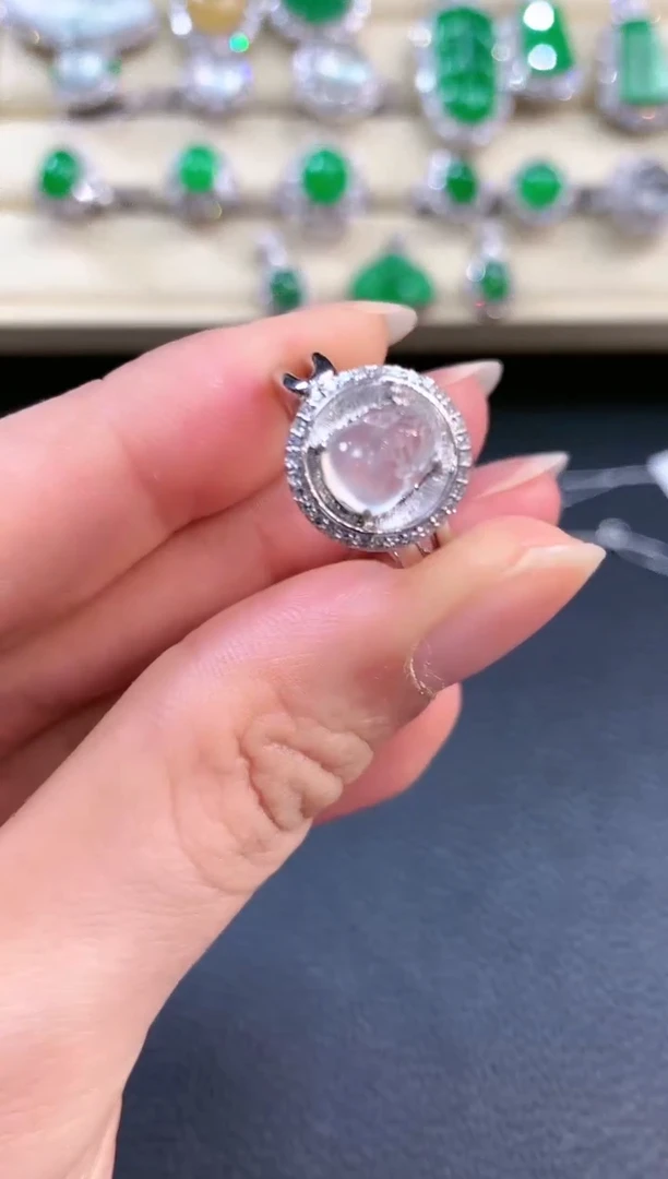 【闪购商品】翡翠戒指18K金镶嵌b62