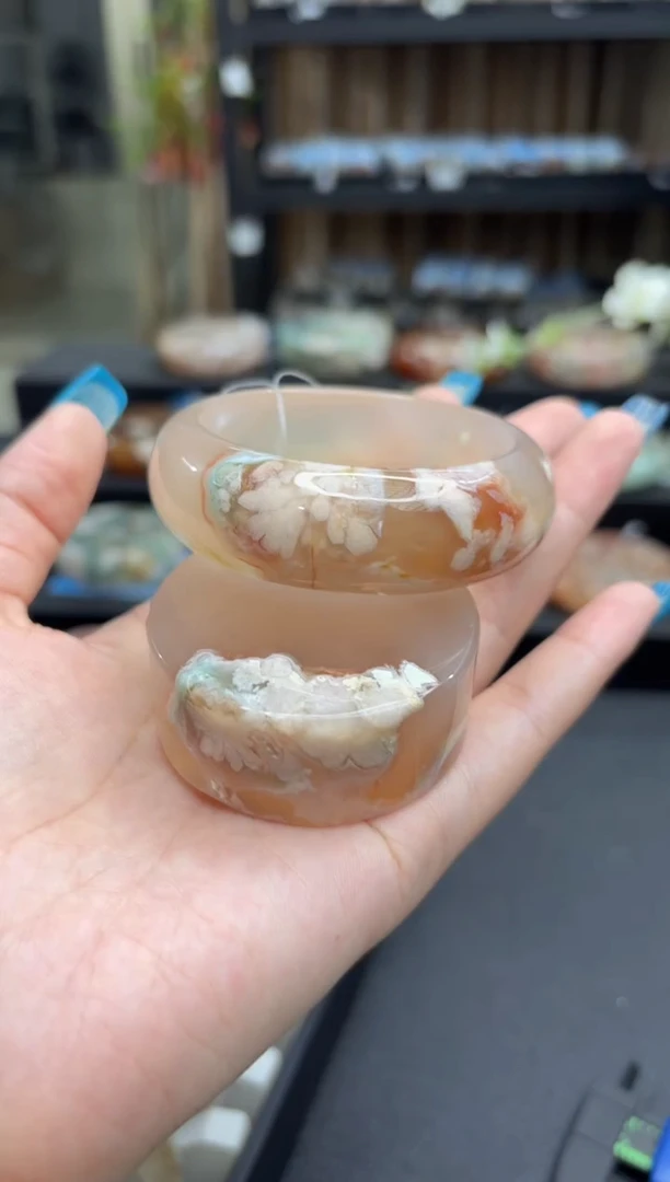 未镶嵌手镯石英质玉277(54圈赠送镯心)