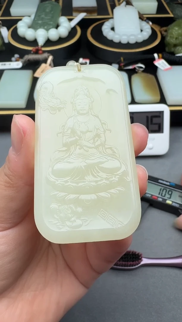 颈饰未镶嵌和田玉4