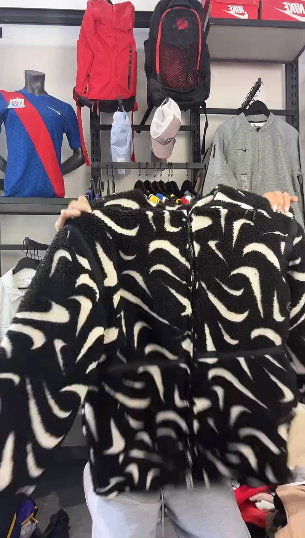 601编码 瑕疵款直播间过款为准 尺码S