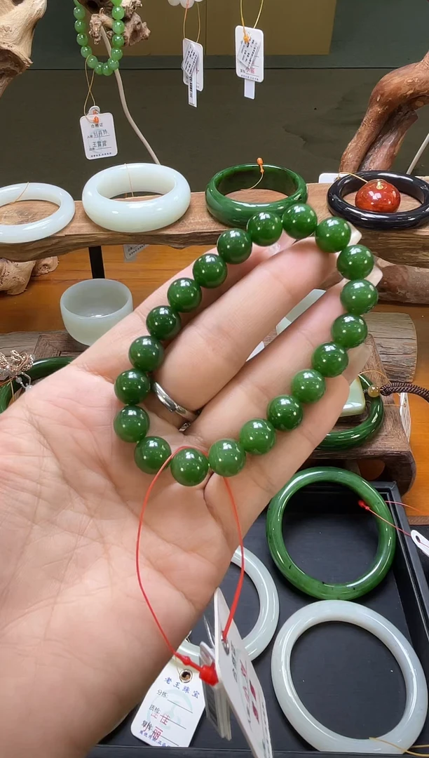 未镶嵌手串和田玉卡10俄七碧玉 圆珠 多样性发一