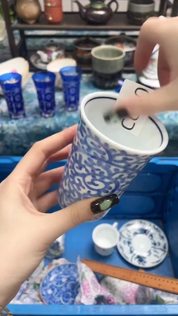 瓷片小****汪瑞瓷精美瓷器C610