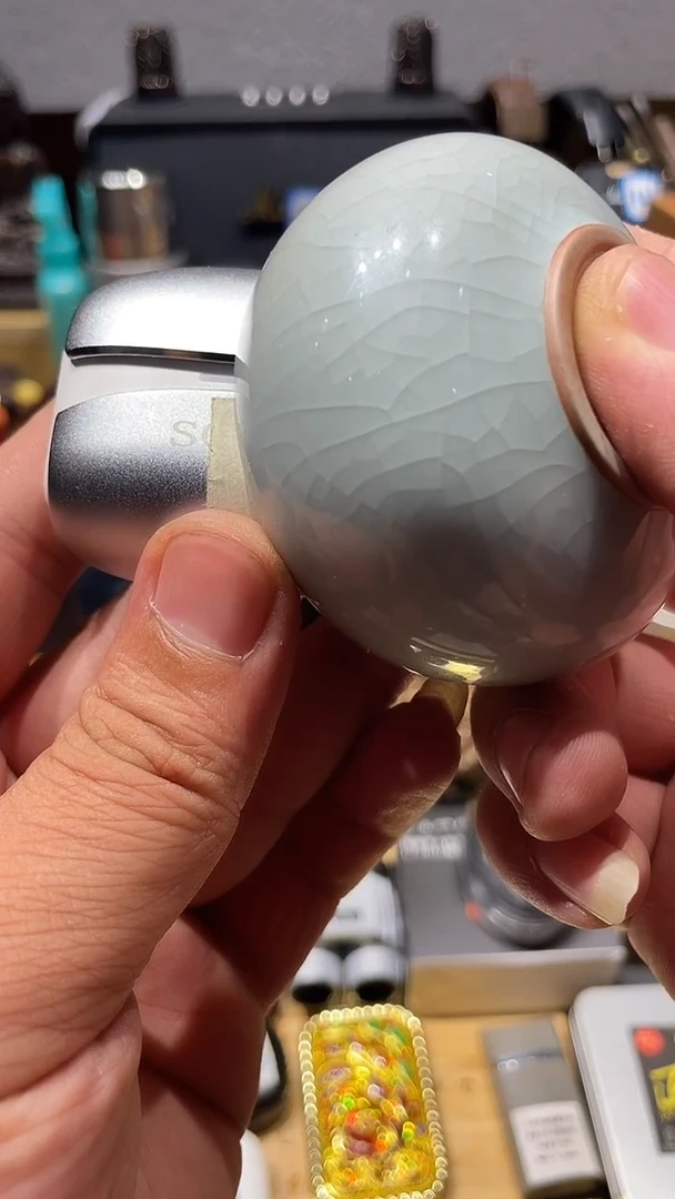 瓷片闪购商品 如图所示