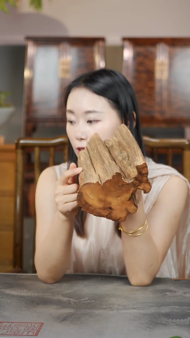 柏木（崖柏）淳化黑油香炉木墩451