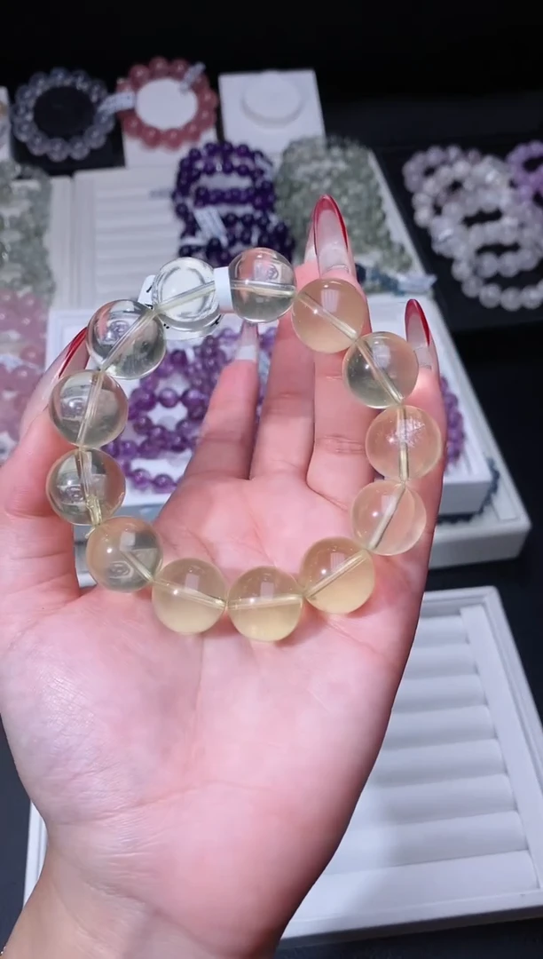 【闪购商品】水晶手链未镶嵌121.20黄水晶手串 多样性发其一