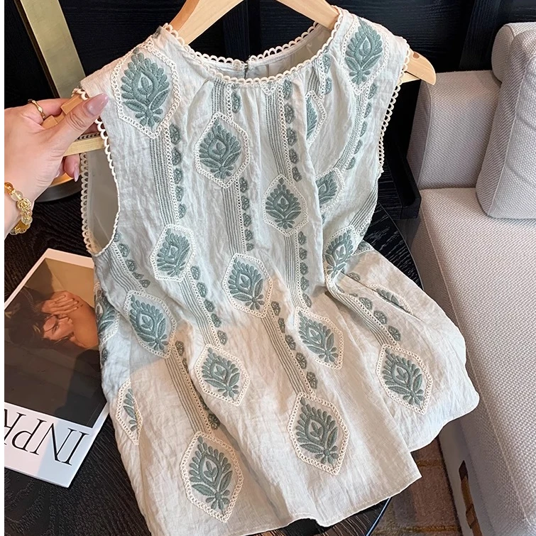 夏季2025新款洋气度假风刺绣花边波西米亚风重工刺绣无袖背心上衣