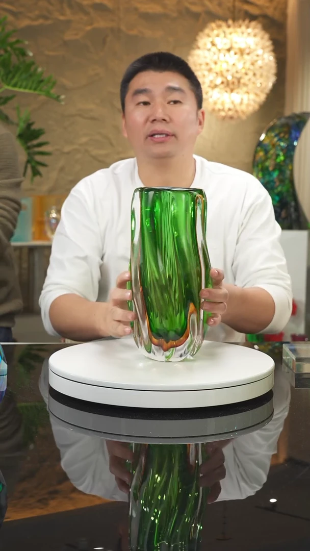 【闪购商品】摆件福利琥珀绿花瓶